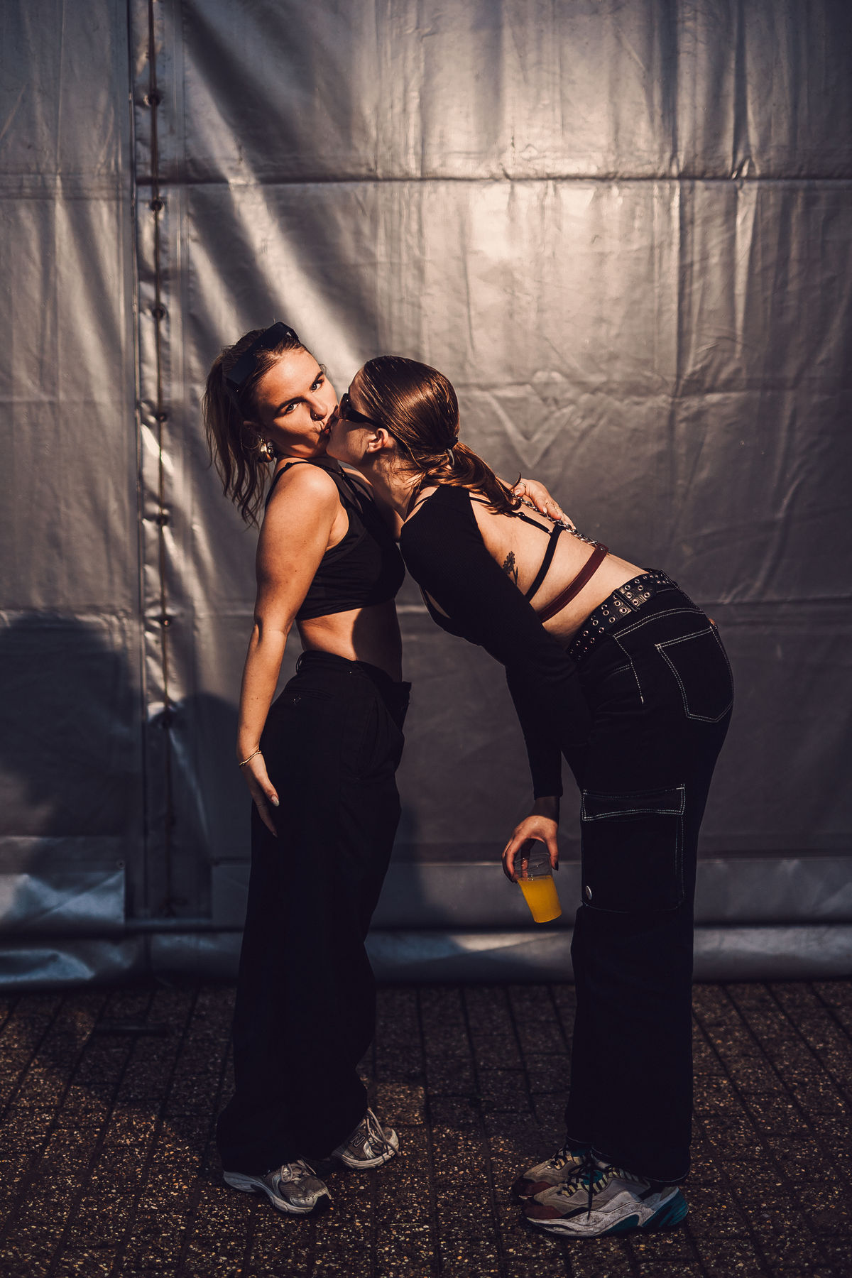 Loading... just a sec